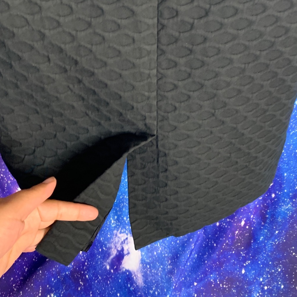 Albert Nipon- Black Dress W/Circle Pattern Size 6 - image 7